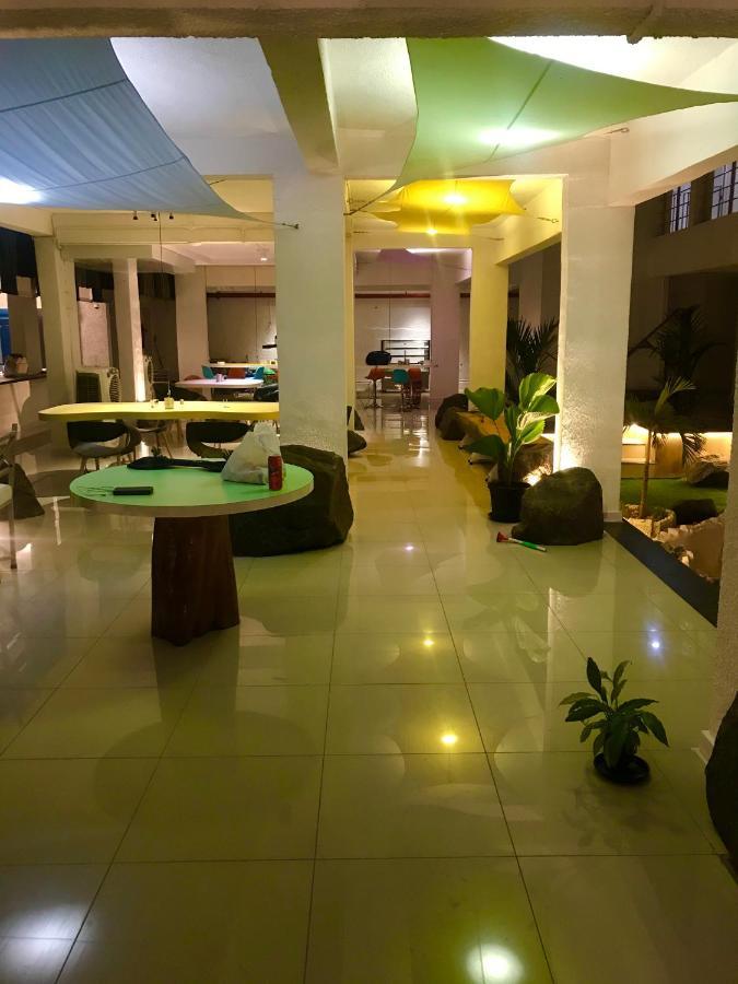 Niasha Hotell Mangalore Eksteriør bilde